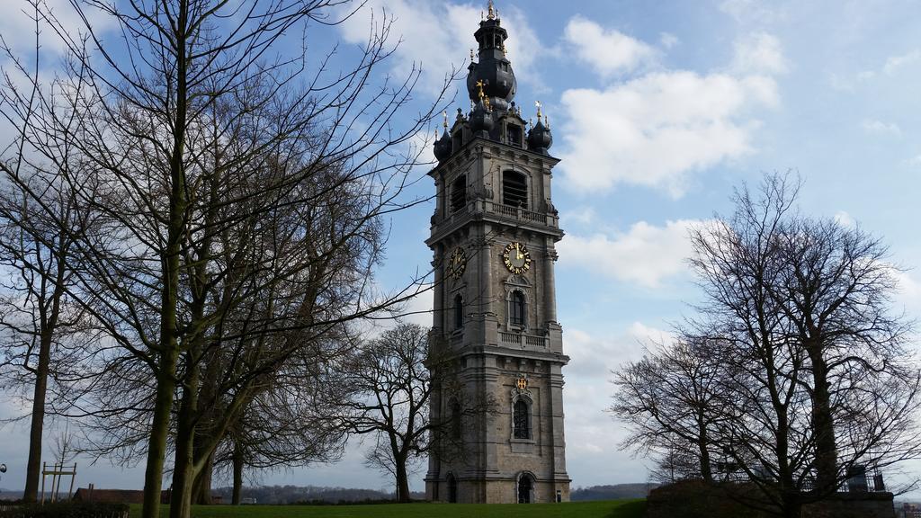 Aux Charmes De La Campagne Villa Hautrage Exteriör bild