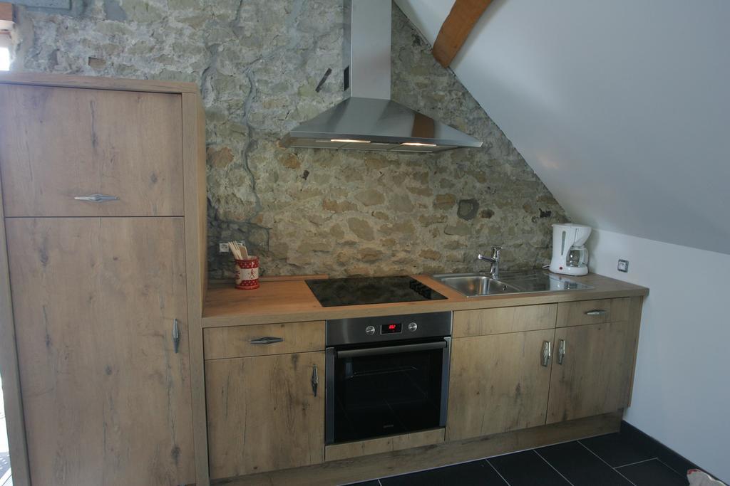 Aux Charmes De La Campagne Villa Hautrage Exteriör bild